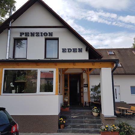 Penzion Eden Турнов Екстер'єр фото